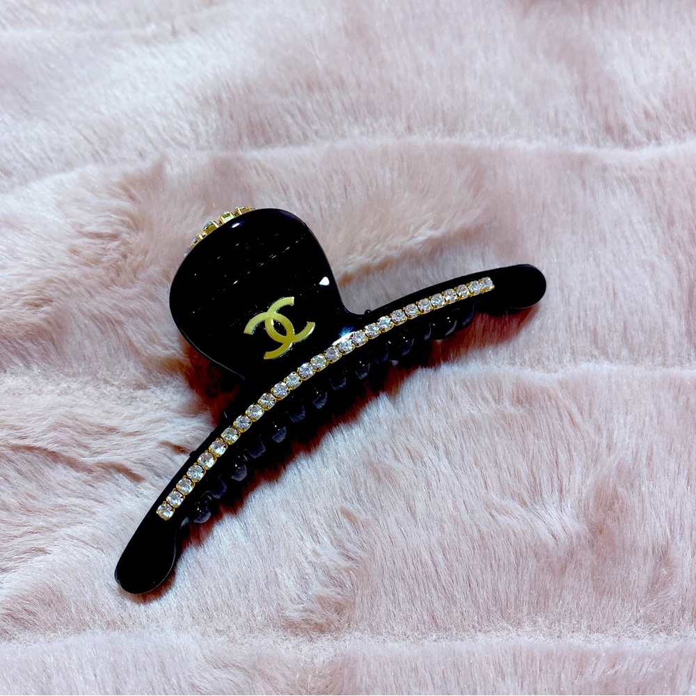 HAIR CLAW SKINNY 1